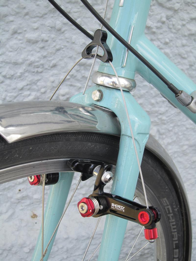 The cantilever brakes shown on the same bike from the side