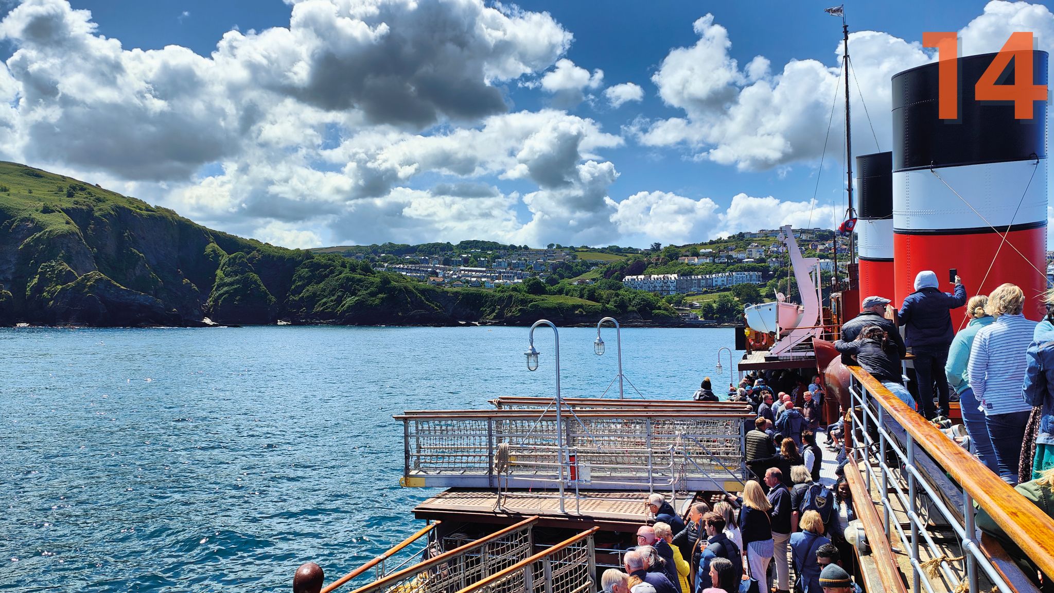 14 SW - day3 Approaching Ilfracombe on Waverley - 1