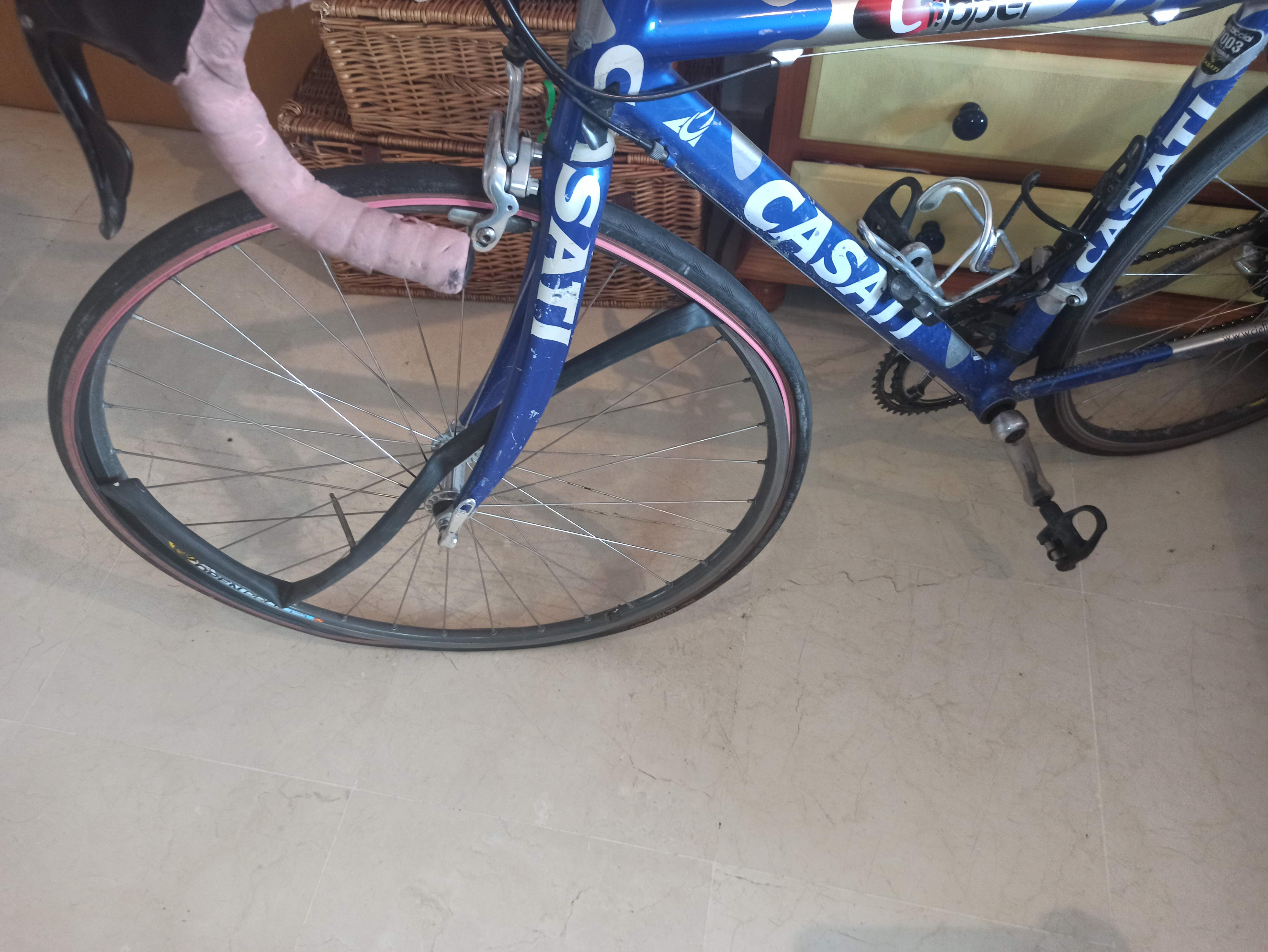 How to fix a bicycle puncture repair classes