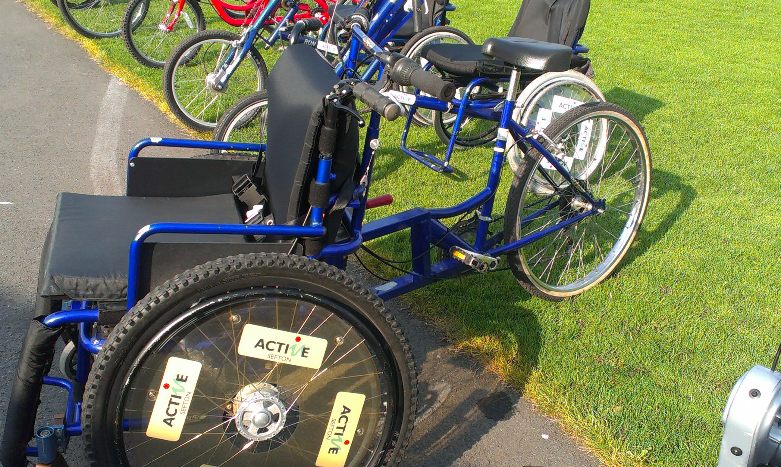 wheelchair tandem