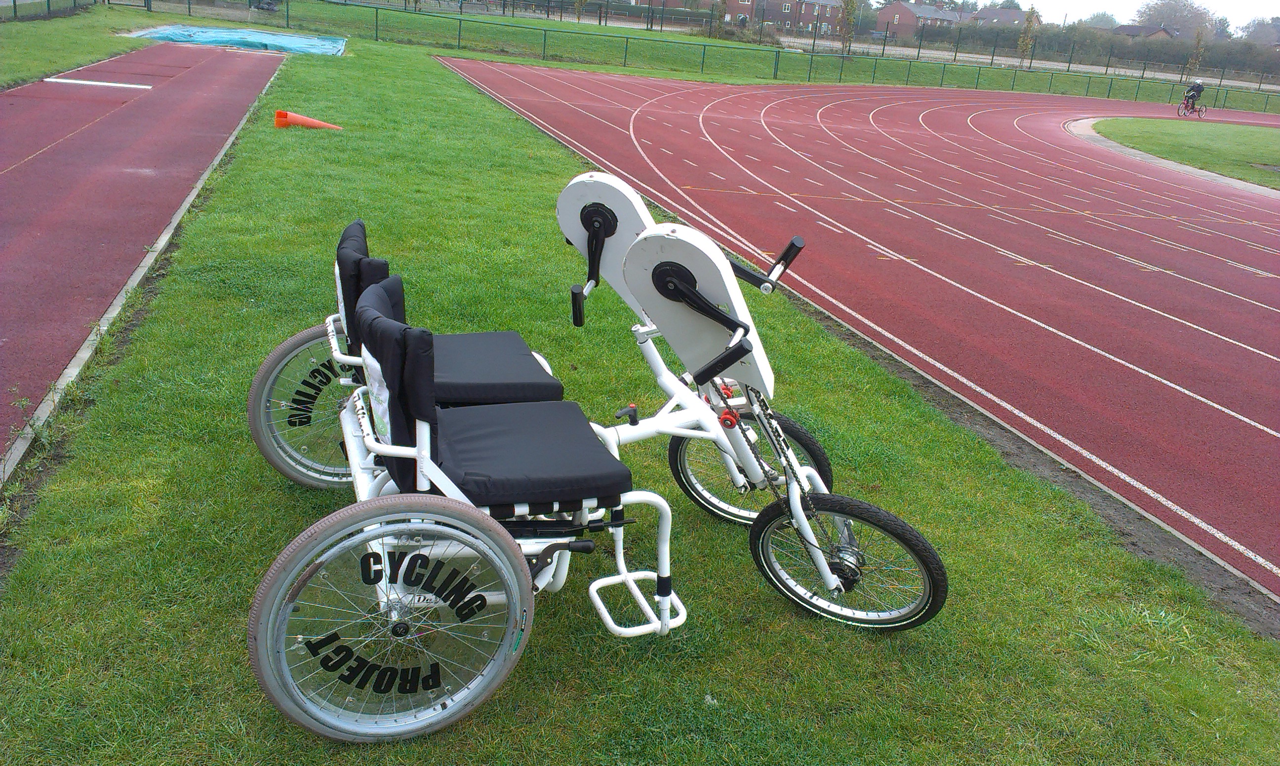 Double handcycle - Leigh