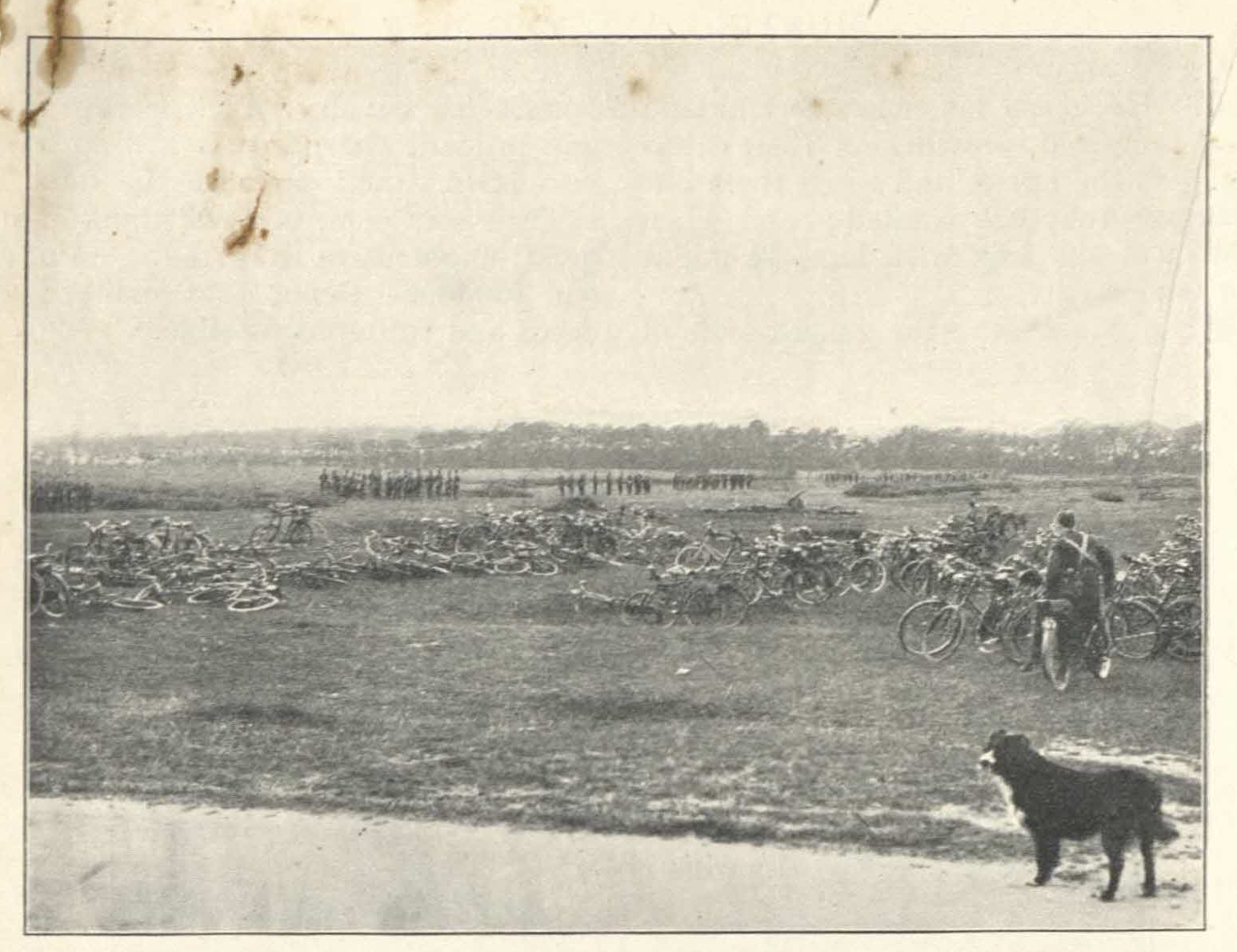 Cyclist soldiers preparing to advance, courtesy of the MRC, Uni of Warwick