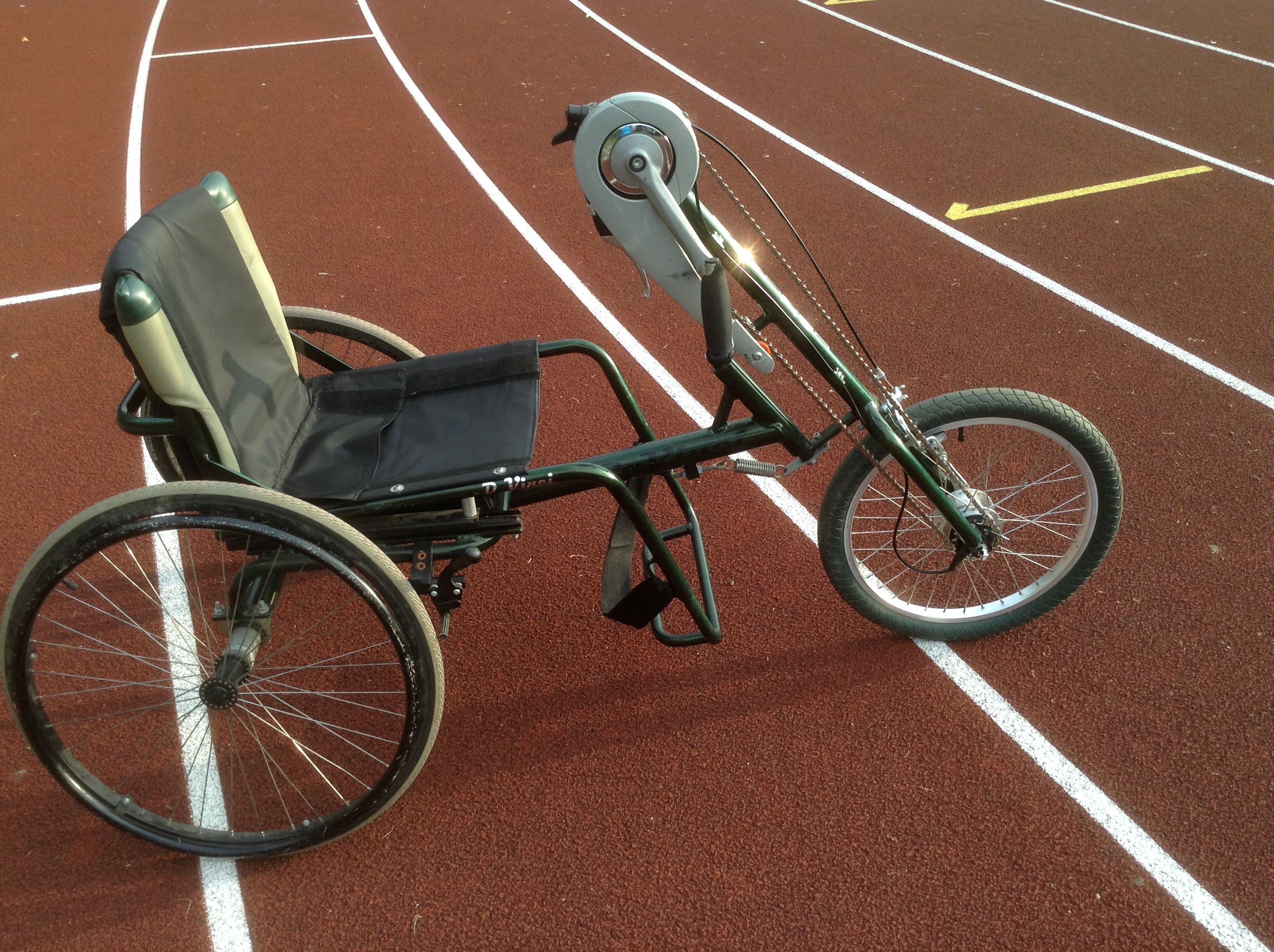 single handcycle