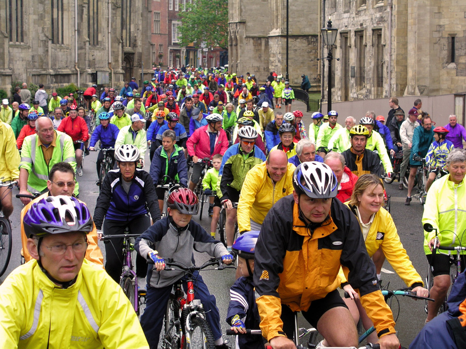 The Grand Parade sets off from York Minister