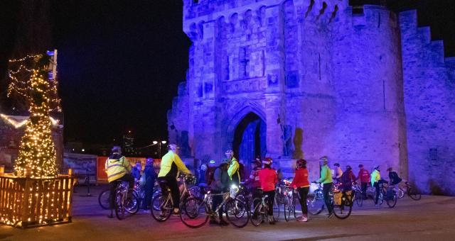 Glowing cyclists gather at Southampton Castle