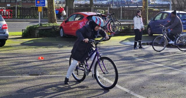 Teaching an adult to ride a bike top