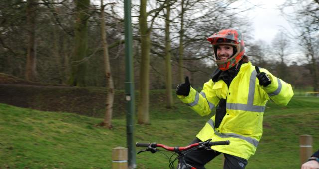 Ed gives the thumbs up at the Wirral i-Cycle around Birkenhead Park