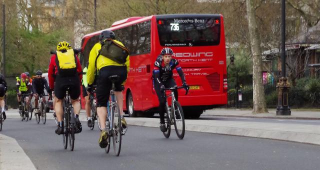 MPs urge Government to encourage more cycling and walking to tackle cliamte change