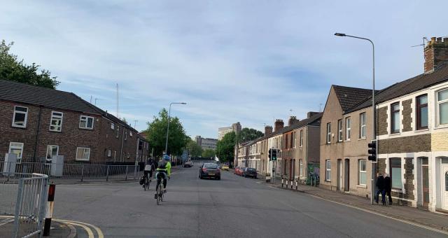 Cyclist in lockdown in Cardiff