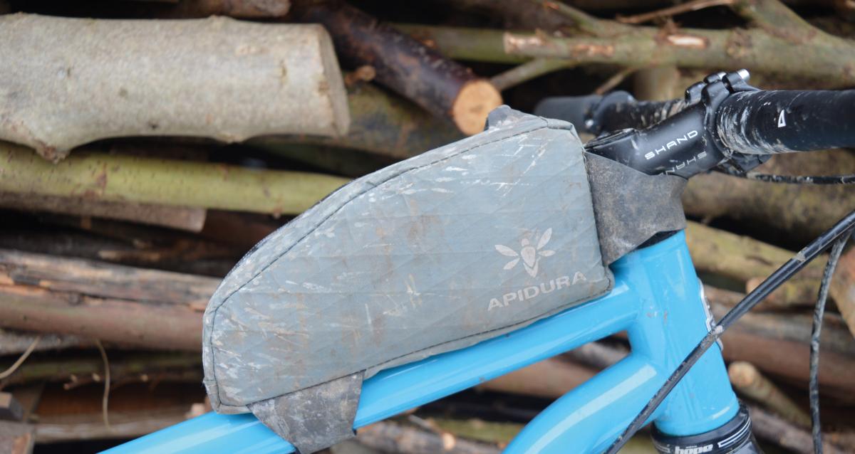 Backcountry Top Tube Pack (1L) | MTB Tube Bag - Apidura
