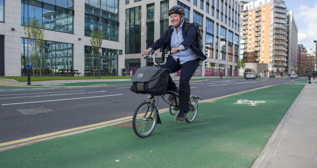 Stand up shop for brompton