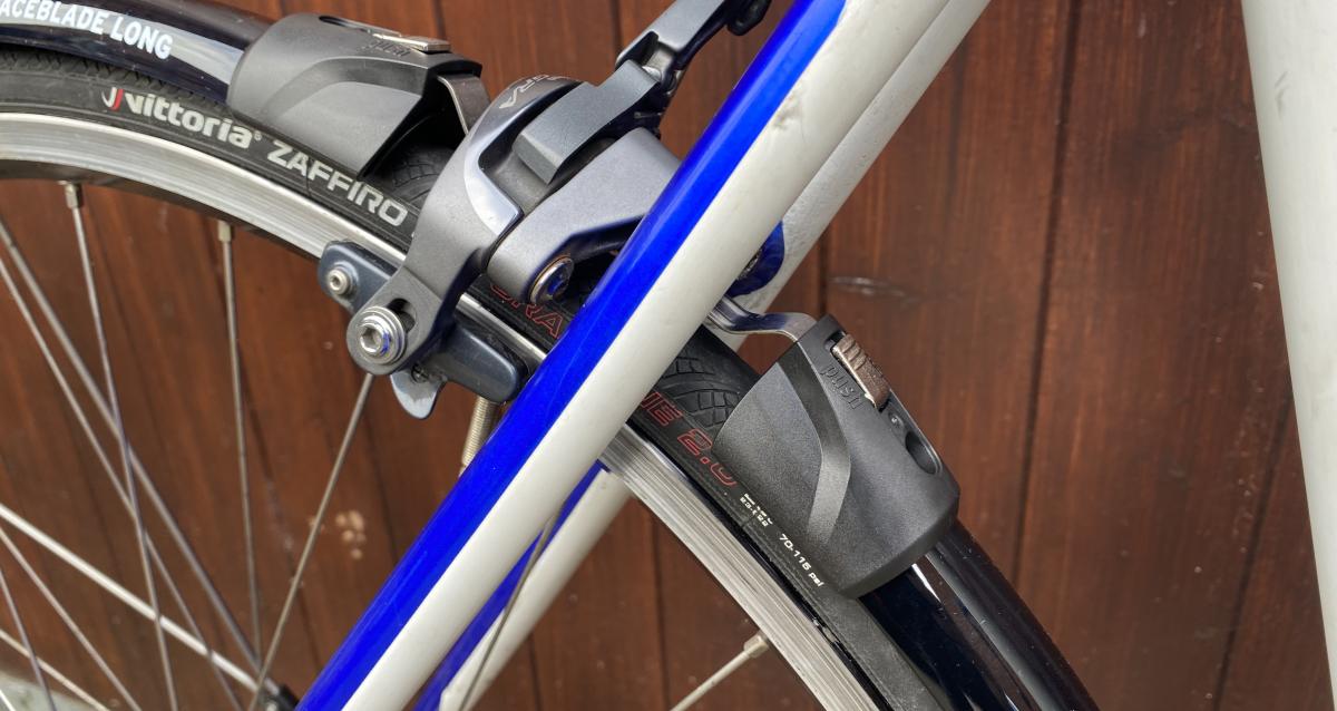 Clip on mudguards discount for road bikes