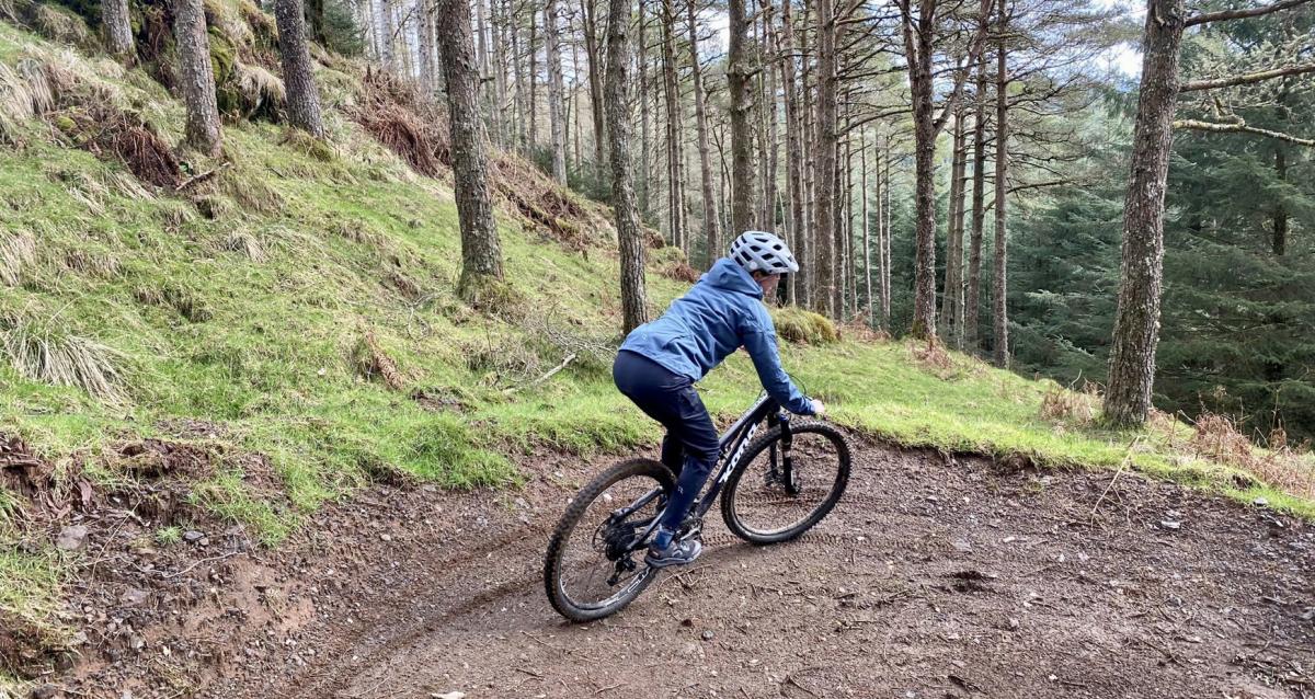 Womens waterproof cycling jacket reviews on sale