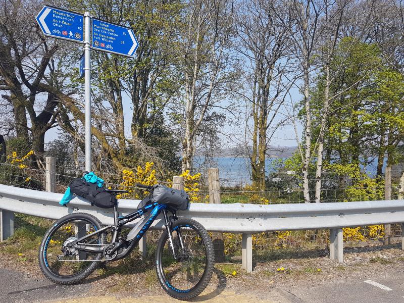 Canyon Neuron e-bike just north of Benderloch