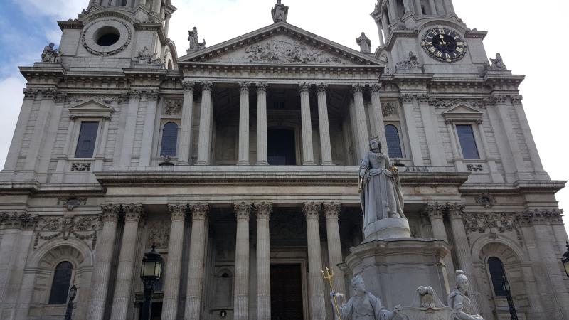 The Old Bailey, scene of the trial of Oscar Wilde. Photo by CycleOut London