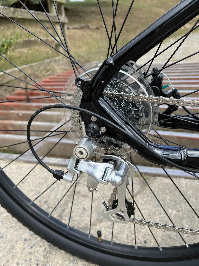 A bicycle cassette and derailleur