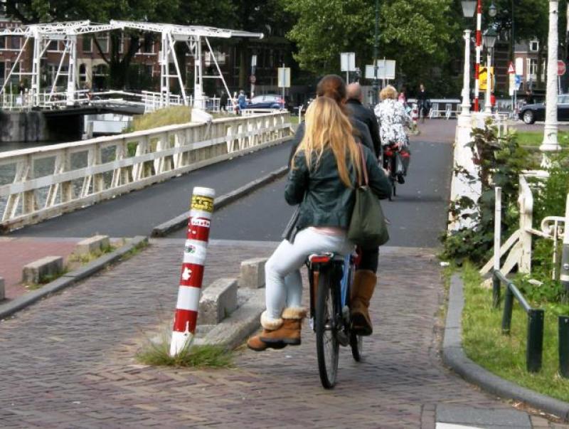 Was Boris Johnson 'naughty' for giving his wife a backie? Cycling UK