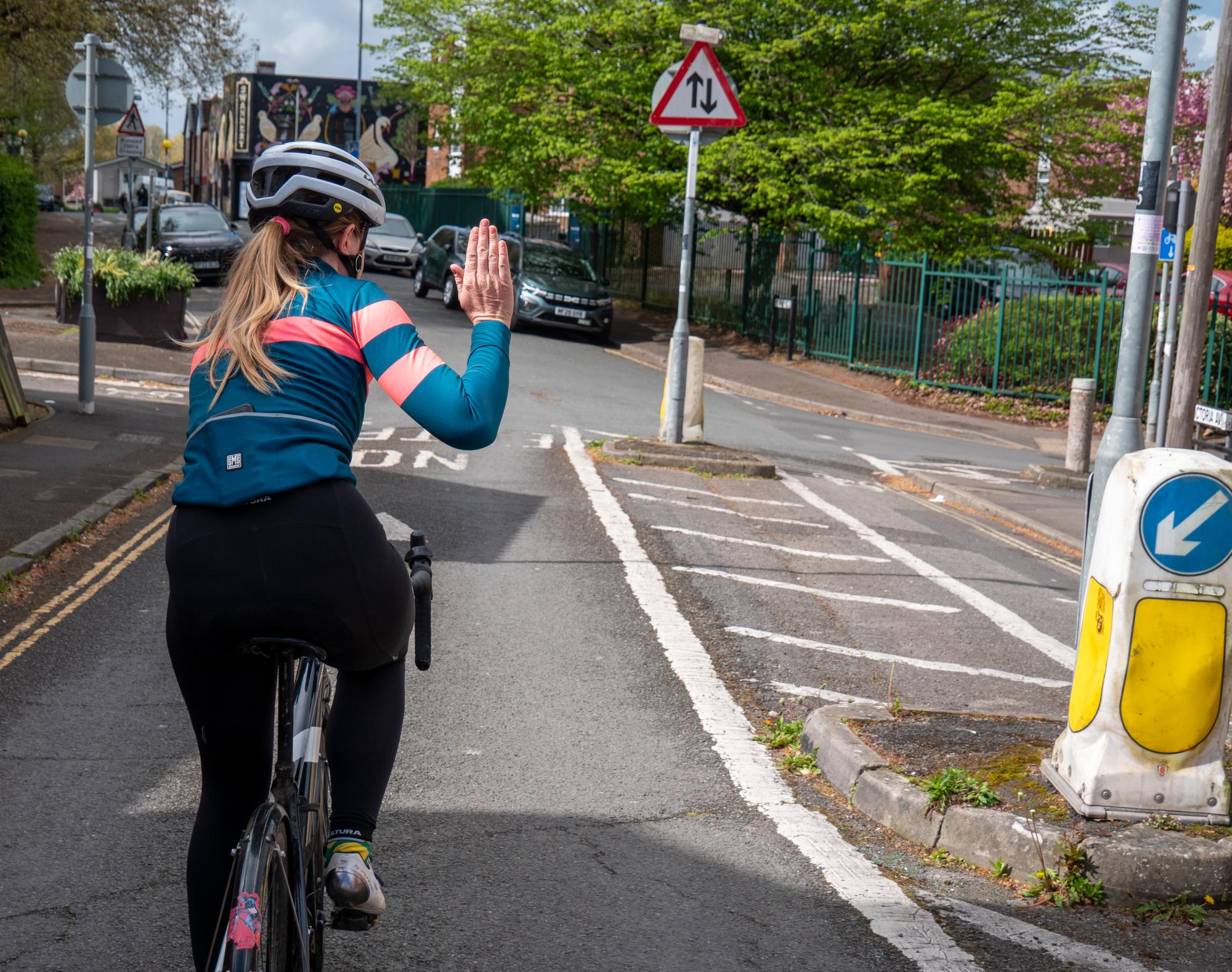 Indicator Ride Hand A beginners’ guide to … hand signals and calls used on a group ride ...