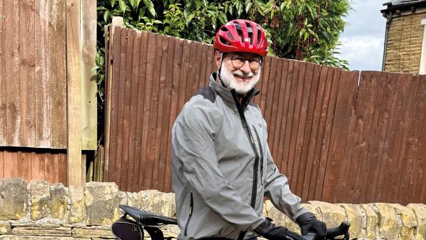 004_005_CYCLE127_FREEWHEELING_Fabian Hamilton.jpg