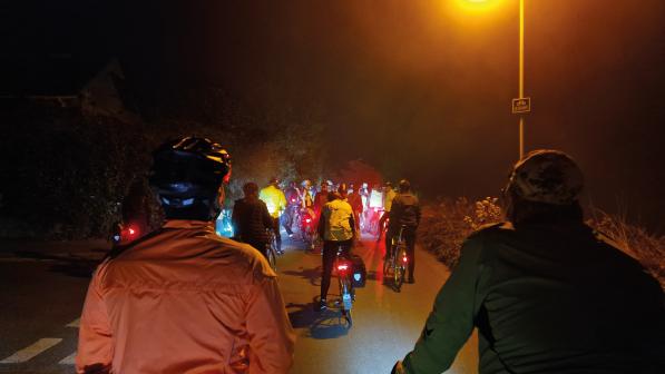 050_054_CYCLE119_GREAT RIDES_SE_night_riding_20220416_035421_titus_halliwiell.jpg