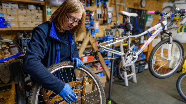Who makes shop access mountain bikes