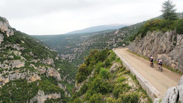 cycling trips to mont ventoux