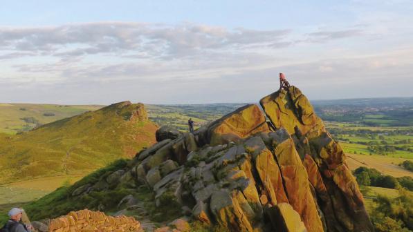 CYCLE125_RIDE_WEEKENDER_Climbers at The Roaches.jpg