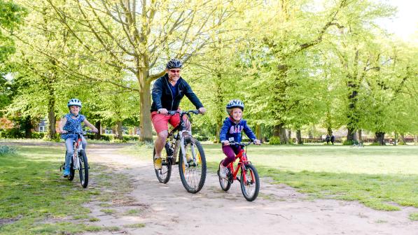 JulieSkelton_Gilkerson Family_Guildford_2017 (23).jpg