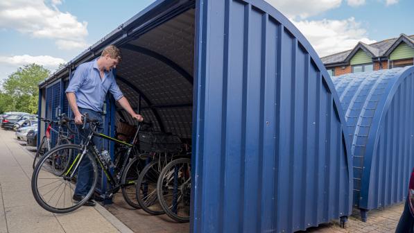 ROBERTSPANRING_BIKESHEDS_GUILDFORD_JULY2019_04.jpg
