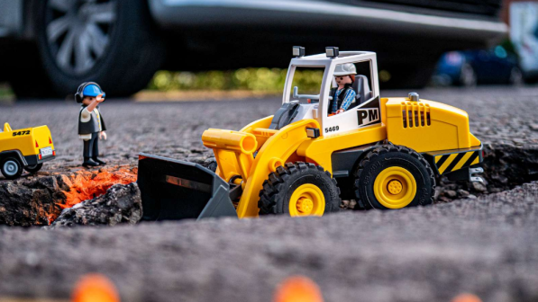 RobertSpanring_PlaymobilePothole_Guildford_March_2020_P1233469 TOP - 2