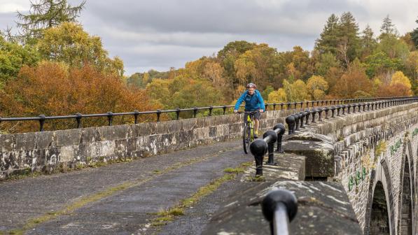 SophieGordon_LambleyViaduct_GreatNorthTrailProblems_Oct2019_01.jpg