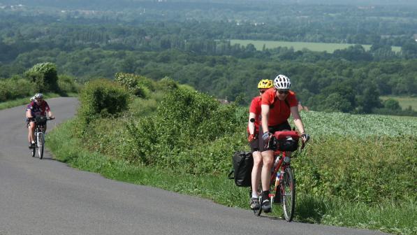 Tandem cyclists