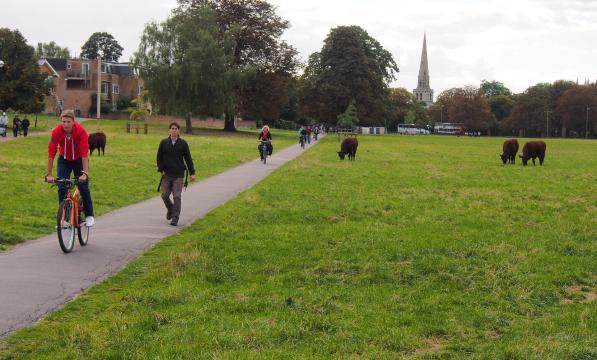 Shared use path in Cambridge 