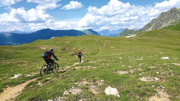 Circumnavigating Mont Blanc by mountain bike