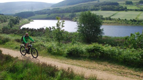 The track above Longendale