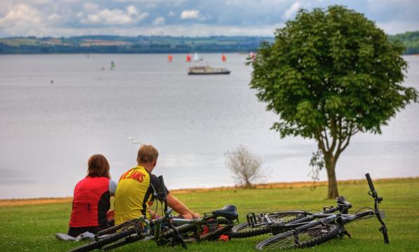 Enjoying the view from the banks of Rutland Water (photo credit: Discover Rutland)