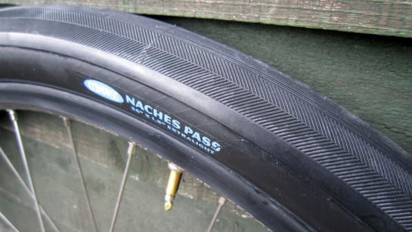 Compass Naches Pass 26 x 1.8" tyre