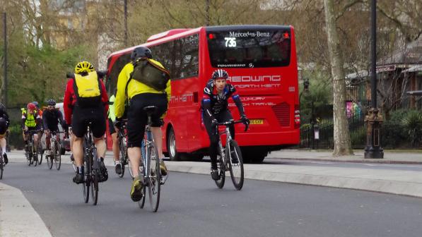 MPs urge Government to encourage more cycling and walking to tackle cliamte change