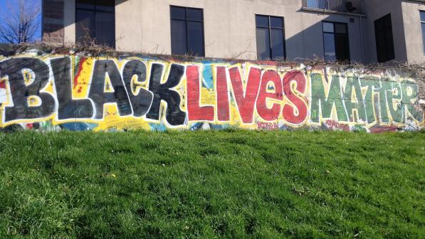 Wall in America with Black Lives Matter written on it