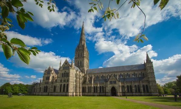 Salisbury cathedral cycle route