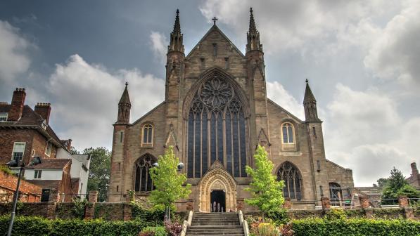 Worchester cathedral cycle route
