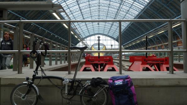 Eurostar re opens cycle carriage to Brussels Cycling UK