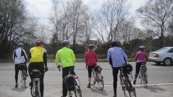 Riders waiting at T-junction near Wych Cross, East Sussex