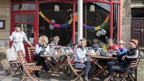 Cafe with outside seating and bicycles