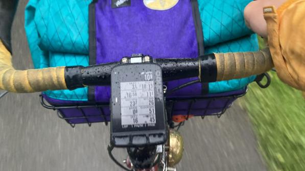 Review Wahoo Elemnt Roam GPS bike computer Cycling UK