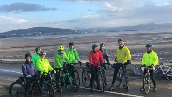 club ride cycling