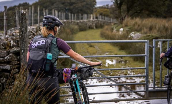 Evoc Ride 16 cycling backpack on Traws Eryri